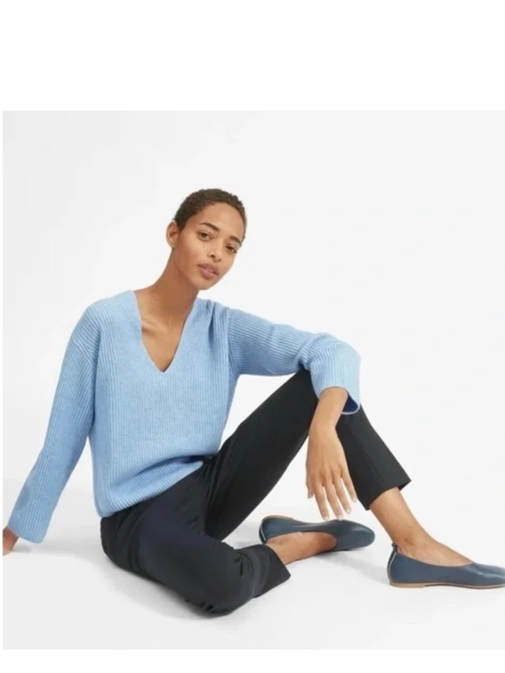 EUC Everlane 100% Cashmere Ribbed V-Neck Cropped Sweater in Cream, S - Picture 4 of 16